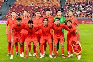 王子铭独中三元，成都蓉城六将领衔出战，迎战马尔代夫强敌